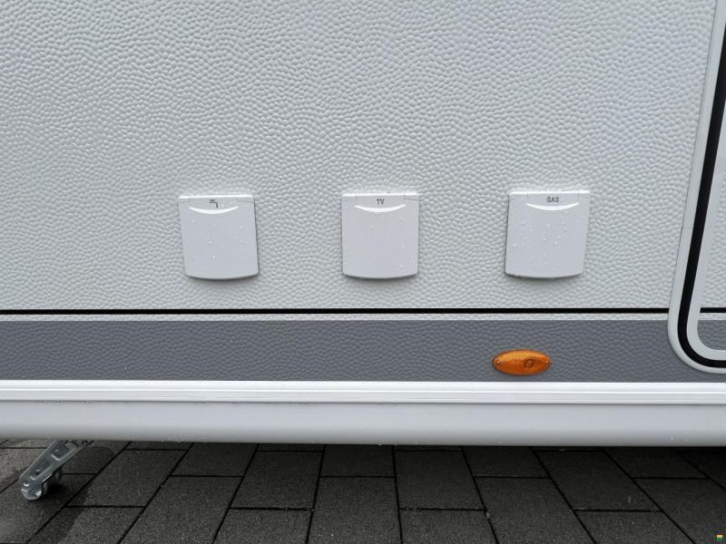 Hobby 515 UHK De Luxe (O16)