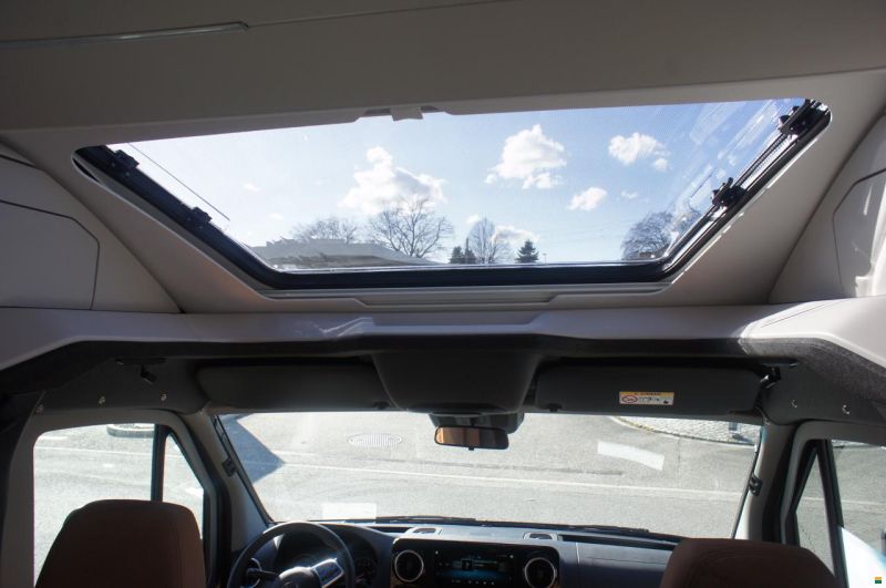 Adria Matrix Supreme MB 670 SL