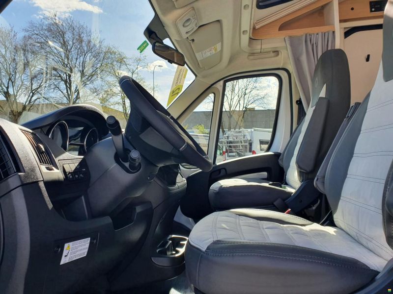 Sunlight V66 Adventure Edition mit Einzelbett