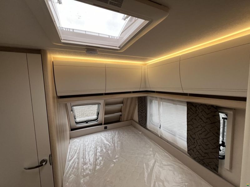 Hobby 540 KMFe De Luxe (P02)