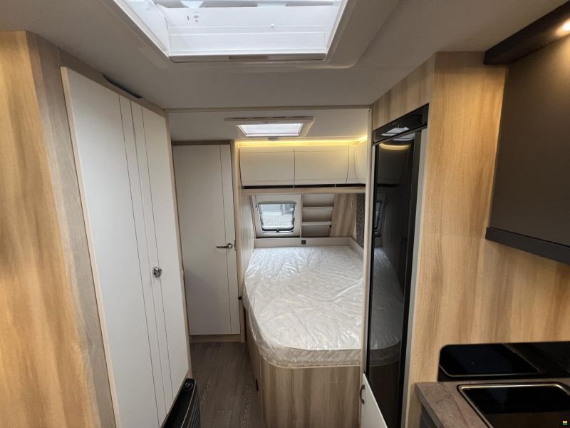 Hobby 540 KMFe De Luxe (P02)