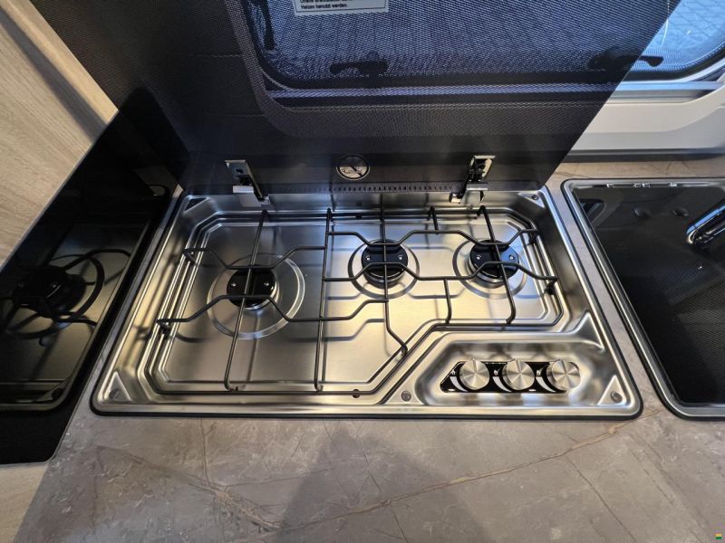 Hobby 540 KMFe De Luxe (P02)