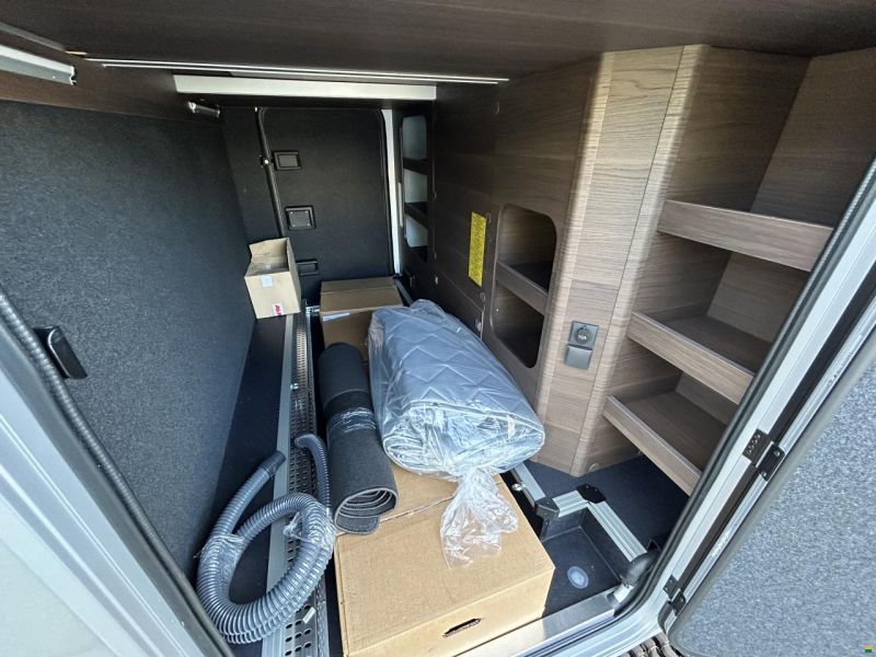 Adria Coral Supreme MB 650 SL