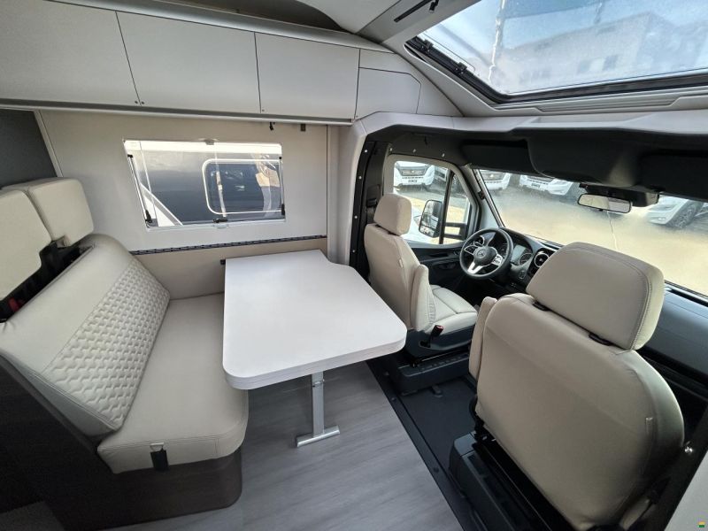 Adria Coral Supreme MB 650 SL