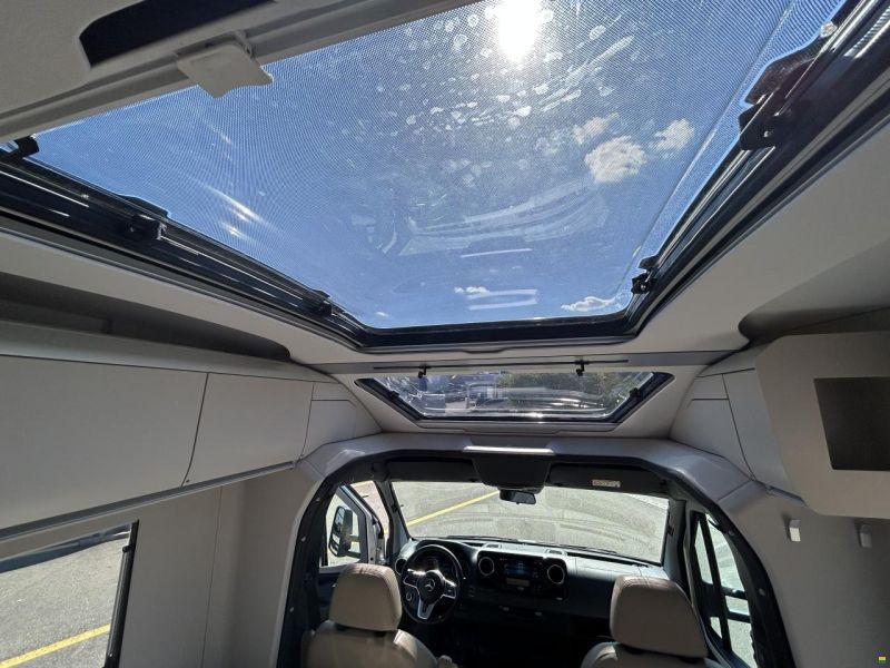 Adria Coral Supreme MB 650 SL