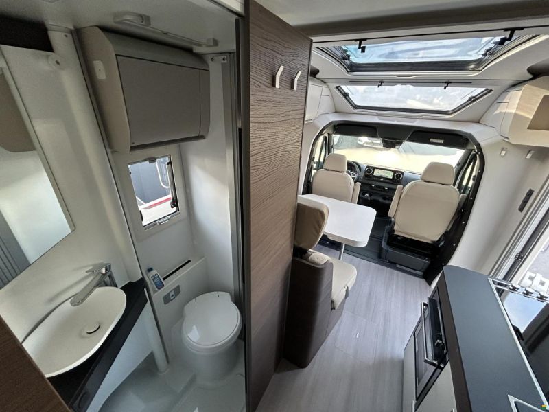 Adria Coral Supreme MB 650 SL