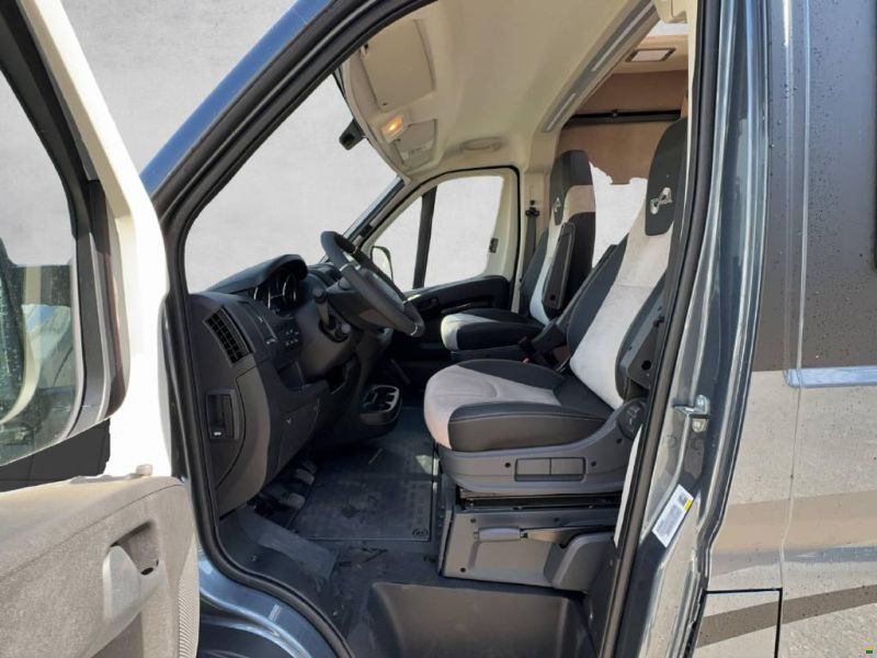 Megamobil Mega Sport 640