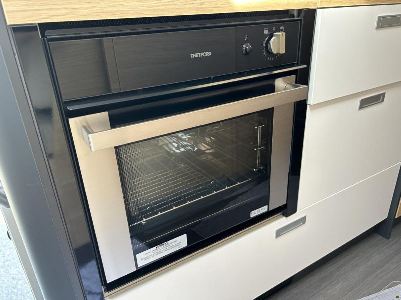 Adria Sonic Plus I600 SL