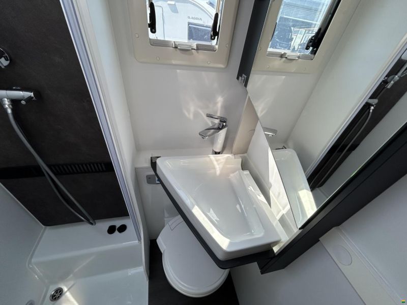 Adria Sonic Plus I600 SL
