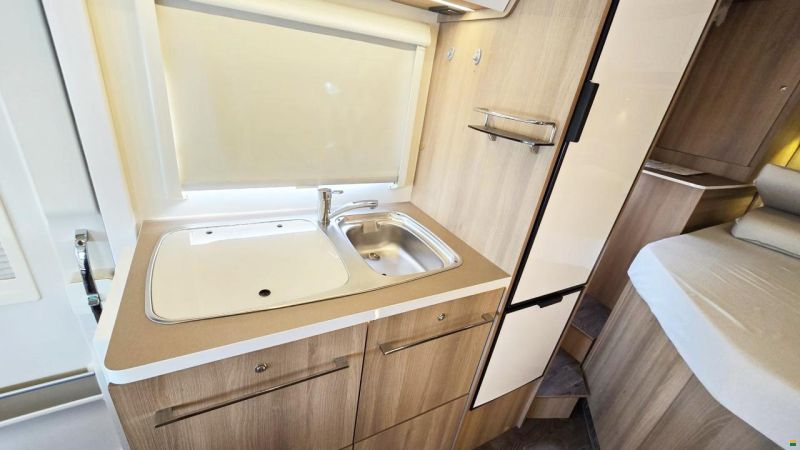 Roller Team AUTO ROLLER KRONOS 264 TL 2,0 TDCI FORD