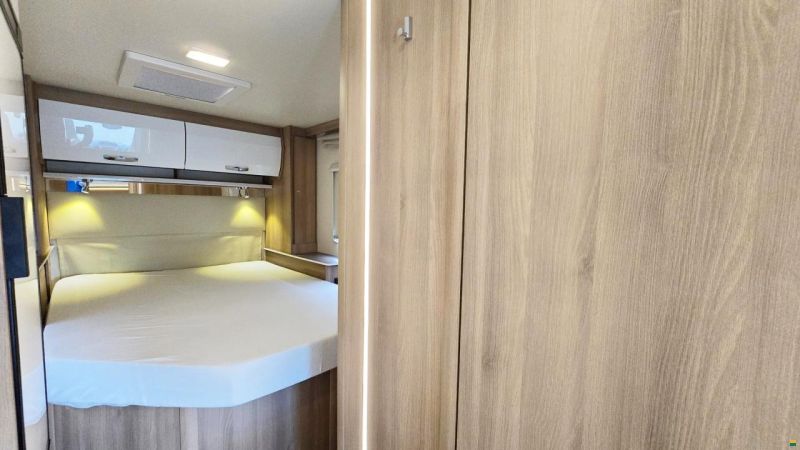 Roller Team AUTO ROLLER KRONOS 264 TL 2,0 TDCI FORD