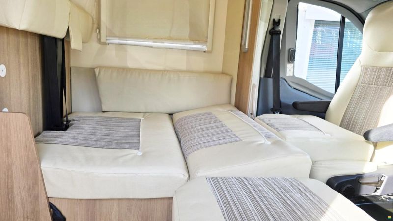 Roller Team AUTO ROLLER KRONOS 264 TL 2,0 TDCI FORD