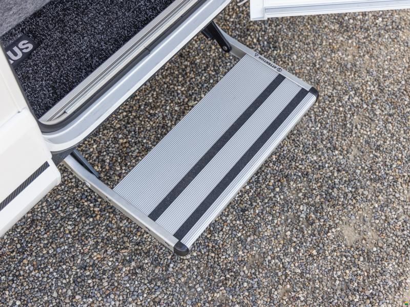 Knaus Sky Wave 650 M