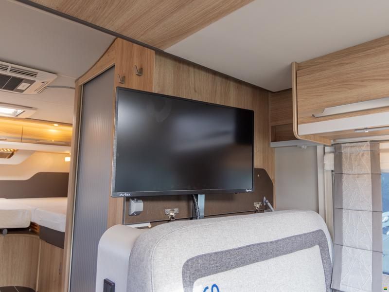 Knaus Sky Wave 650 M