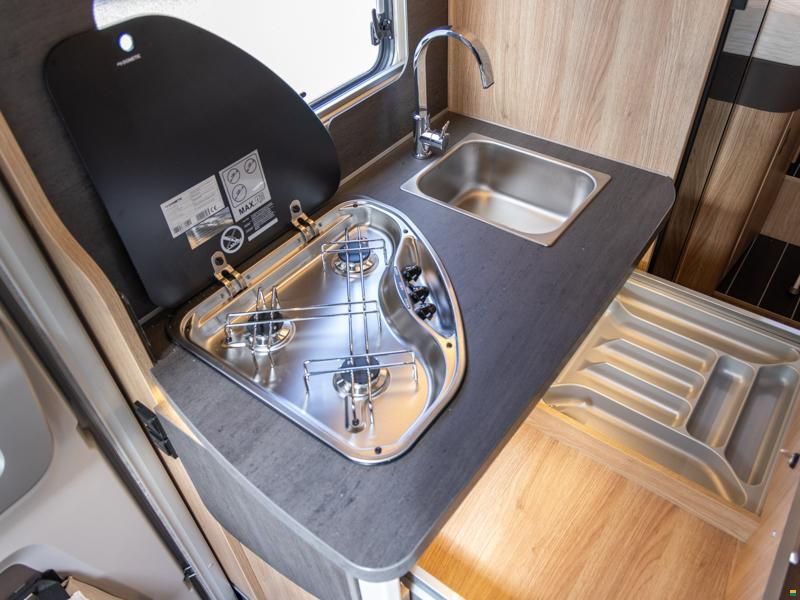 Knaus Sky Wave 650 M