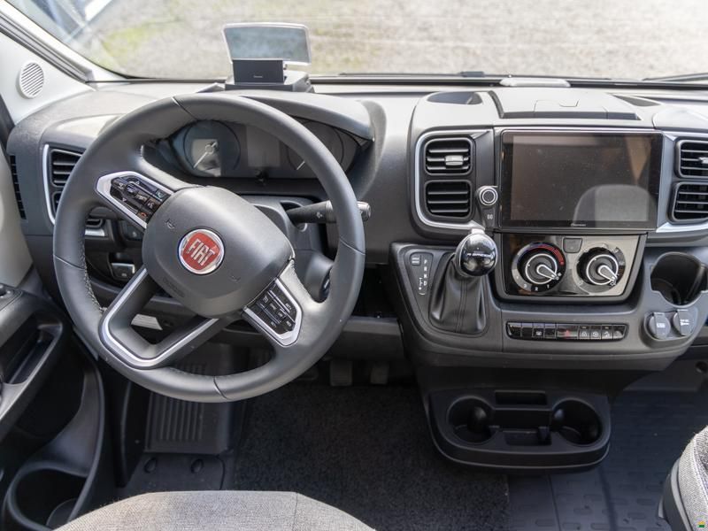 Knaus Sky Wave 650 M