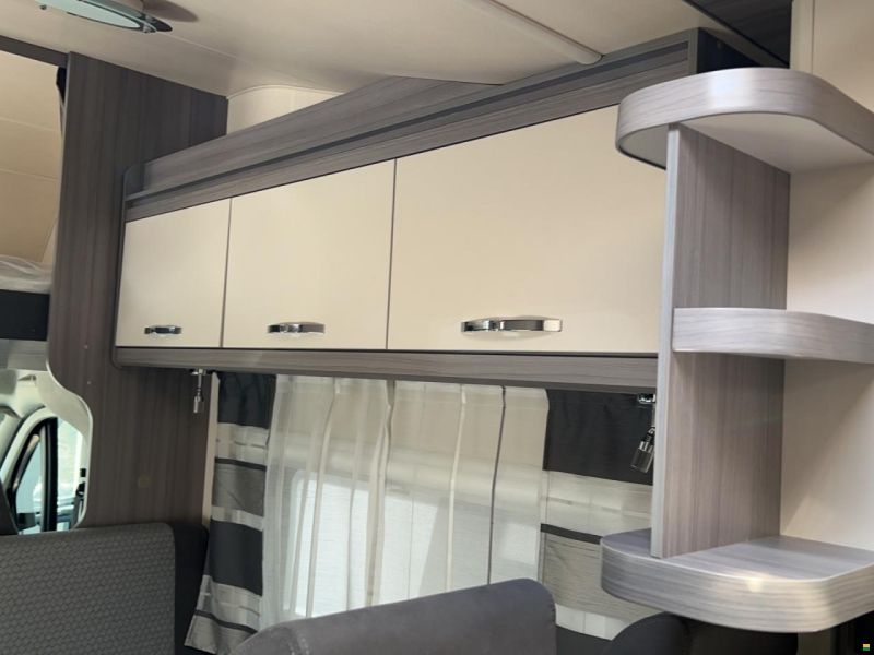 Hobby Alkoven A65 KM