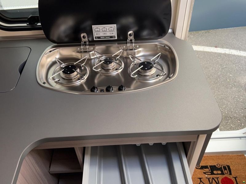 Hobby Alkoven A65 KM