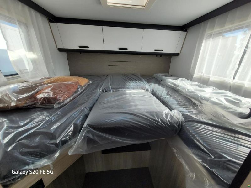 Adria Sun Living S70SL