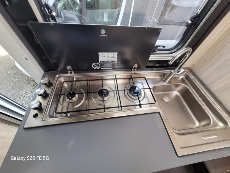 Adria Sun Living S70SL