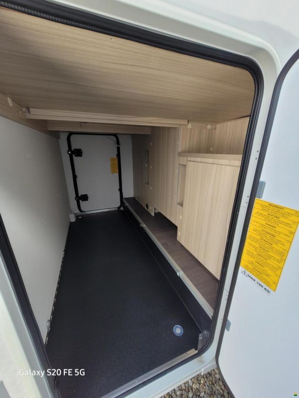 Adria Sun Living S70SL