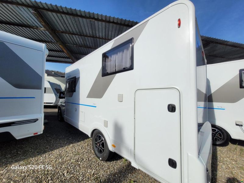 Adria Sun Living S70SL