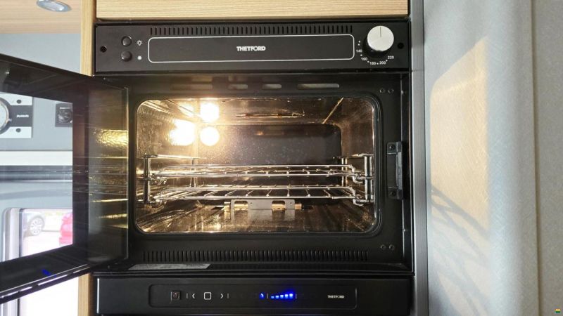 Dethleffs JUST 7052 EB 2,2 HDI D CITROEN JUMPER