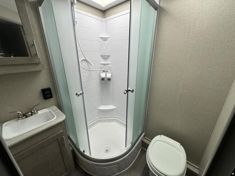 Catalina Legacy 243 RBS