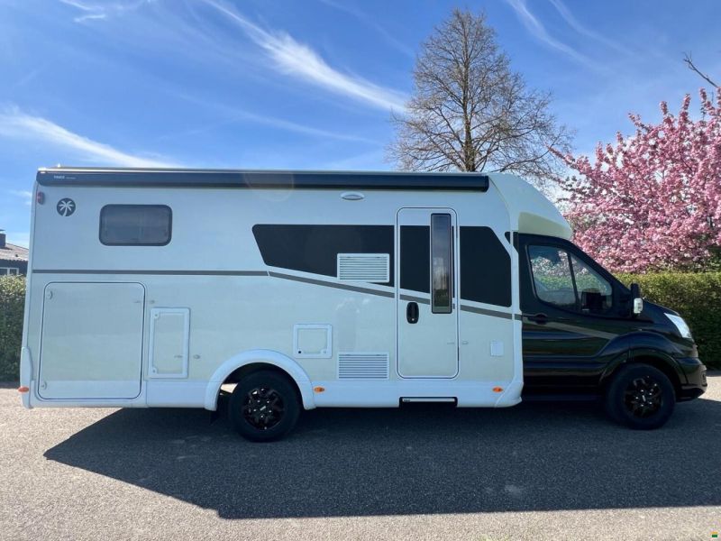 Sunlight Adventure T Ford 680