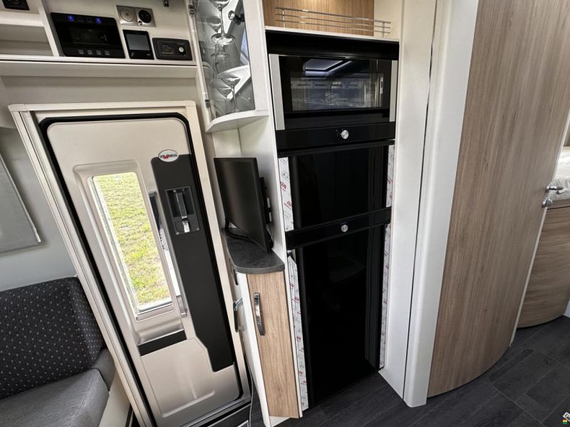 Frankia M-Line I 7400 Plus