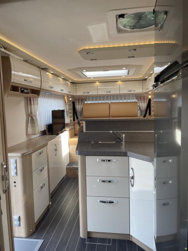 Phoenix Maxi Alkoven 7900 QRSL