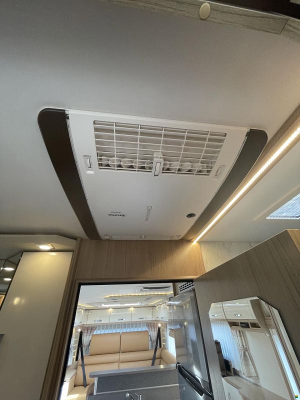 Phoenix Maxi Alkoven 7900 QRSL