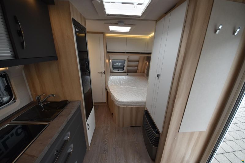 Hobby 460 UFe De Luxe (O04)