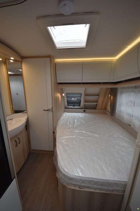 Hobby 460 UFe De Luxe (O04)