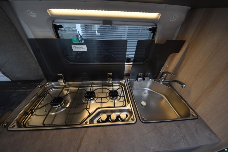 Hobby 460 UFe De Luxe (O04)