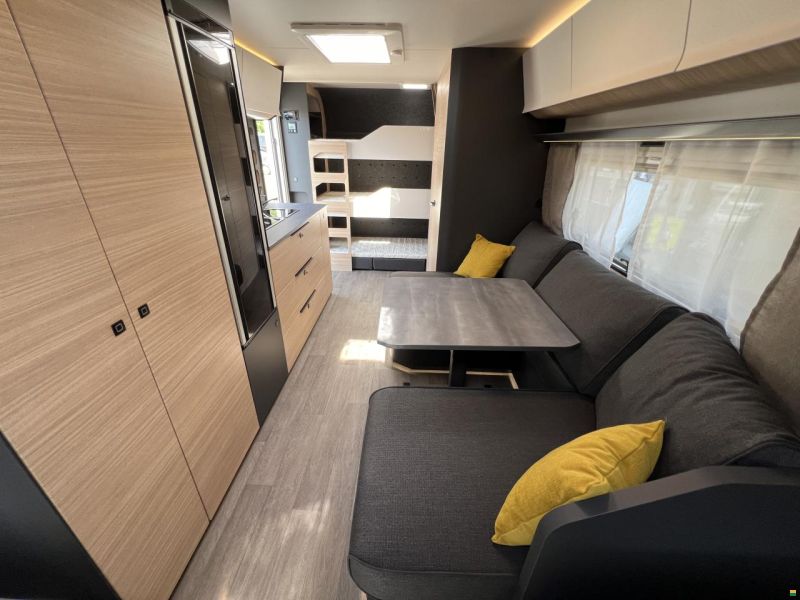 Hobby 595 KML MAXIA (Q02)