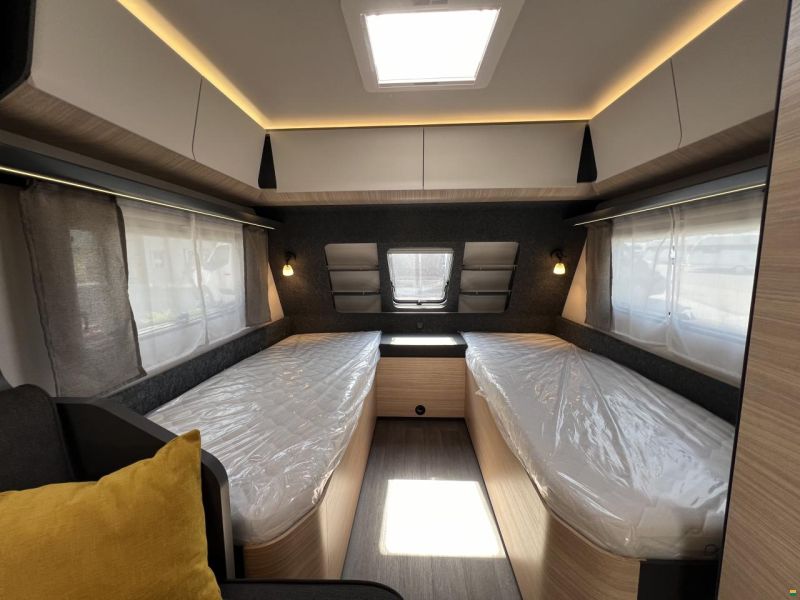 Hobby 595 KML MAXIA (Q02)