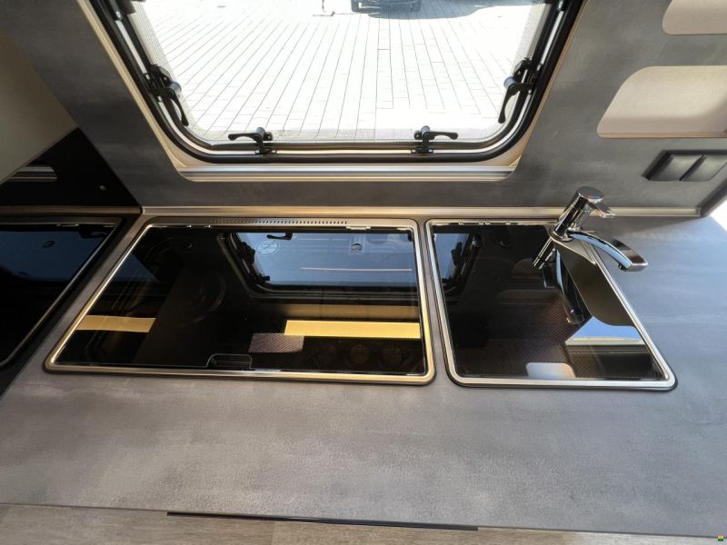 Hobby 595 KML MAXIA (Q02)