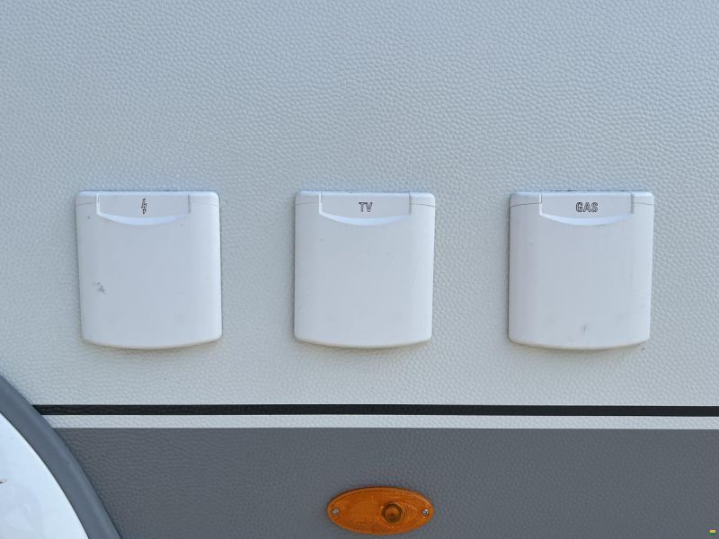 Hobby 595 KML MAXIA (Q02)