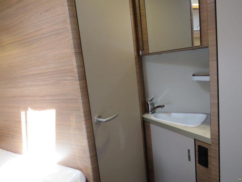 Knaus L!ve Wave 650 MF