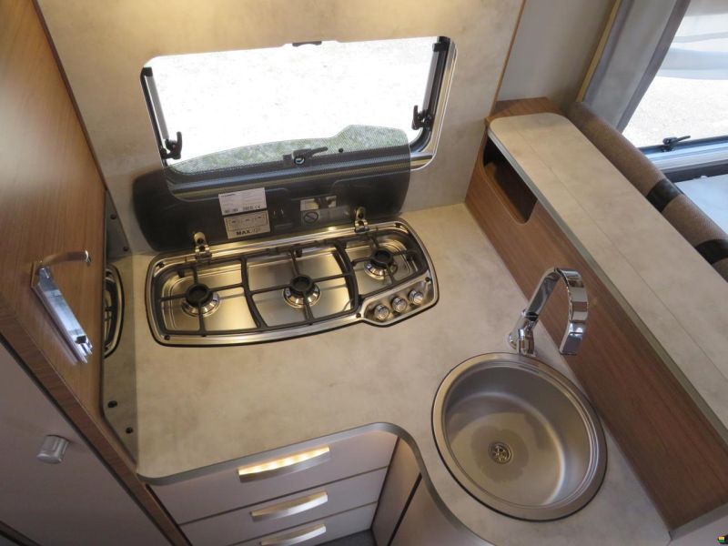 Knaus L!ve Wave 650 MF