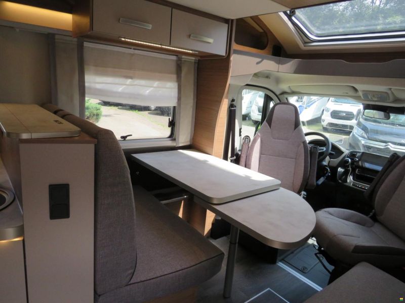 Knaus L!ve Wave 650 MF