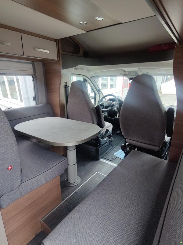 Knaus L!VE Wave 650 MF