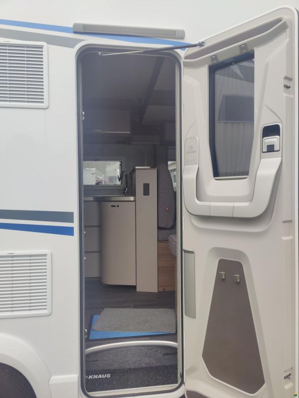 Knaus L!VE Wave 650 MF