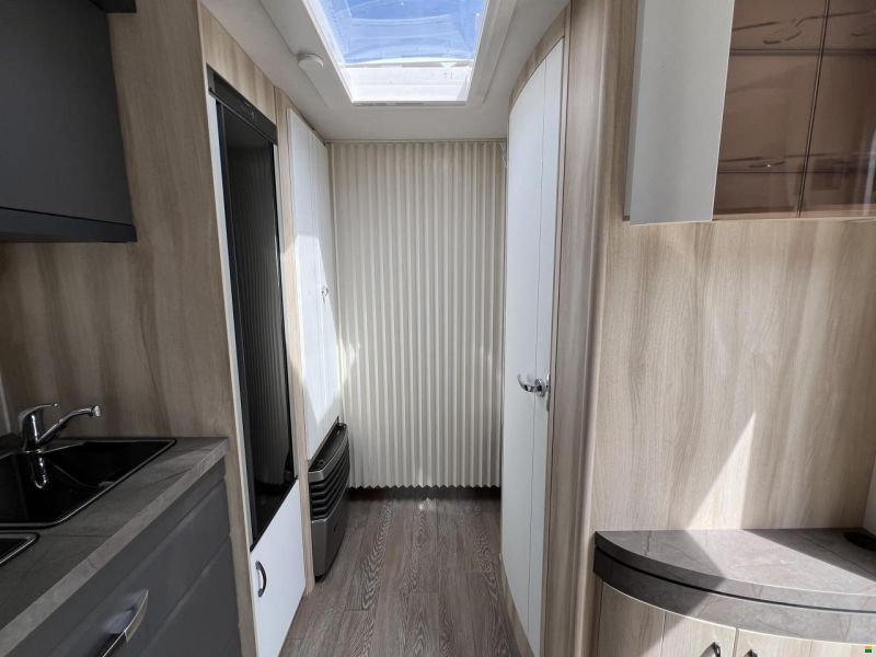 Hobby 515 UHL De Luxe