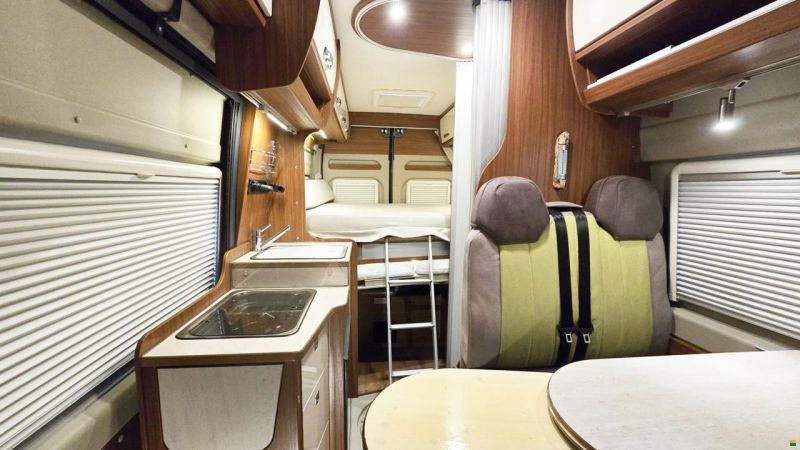 Pössl GLOBECAR GLOBESTAR 600L 2,3D AUT HOCDACH