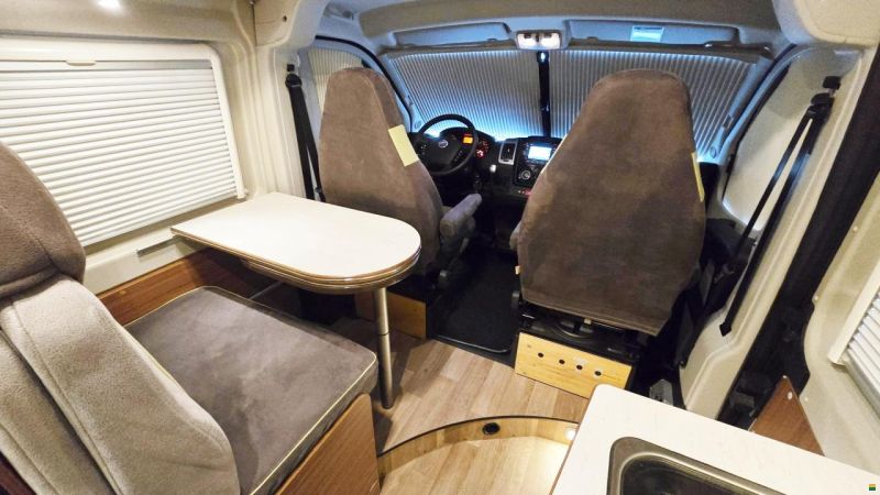 Pössl GLOBECAR GLOBESTAR 600L 2,3D AUT HOCDACH