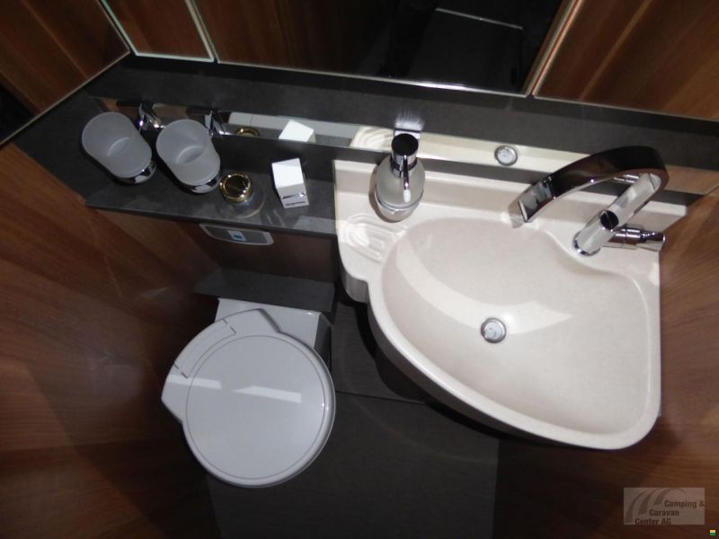 Carthago c-tourer I 145 RB LE "superior"