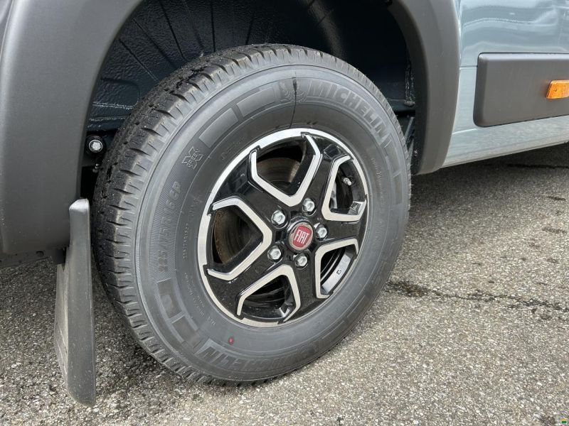 Adria Twin Supreme 640 SGX