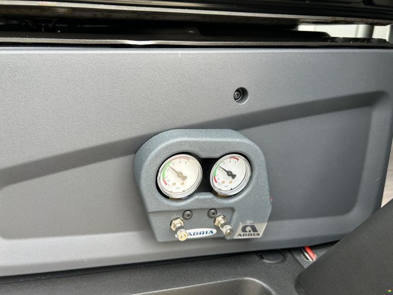 Adria Twin Supreme 640 SGX